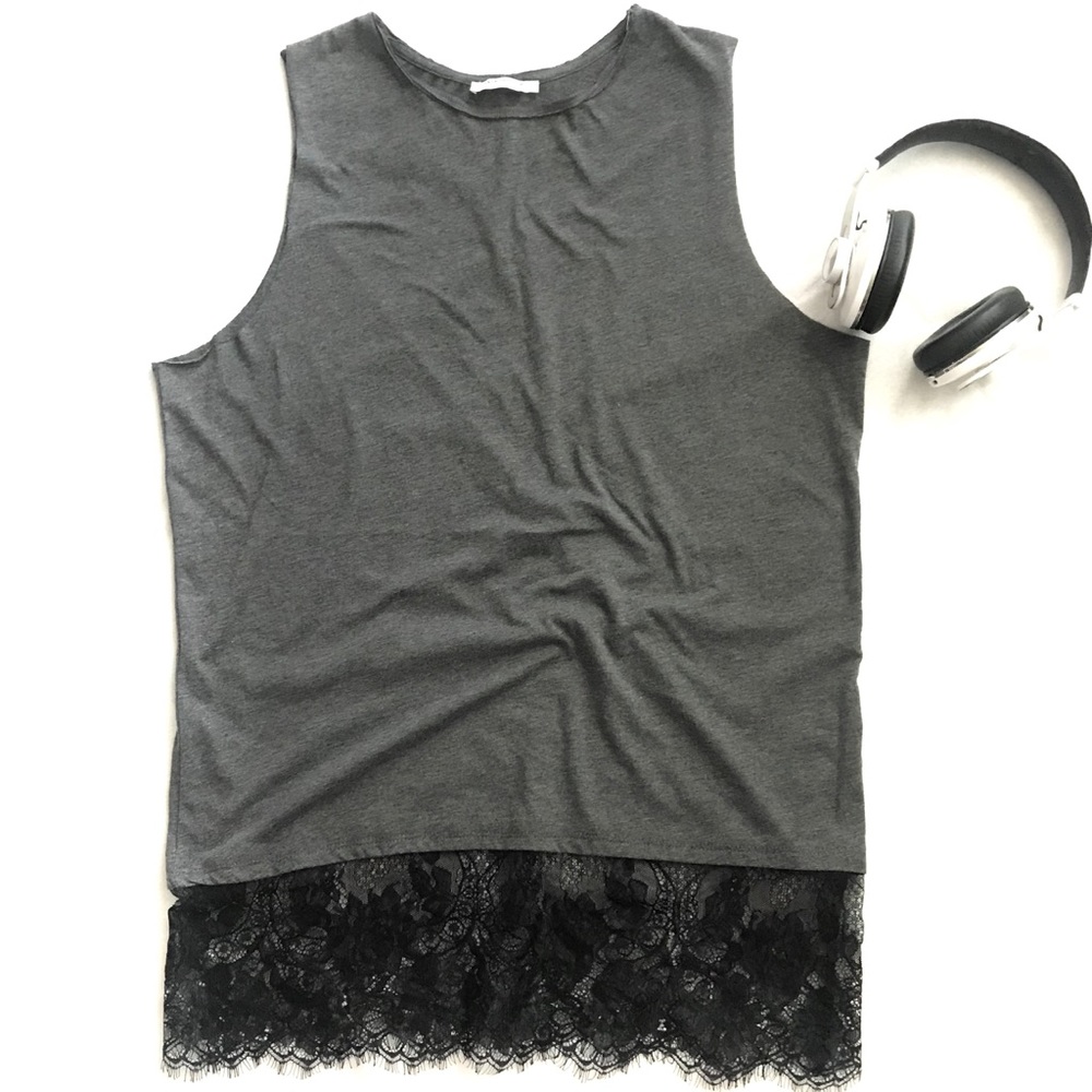 🛍 Grey Zara lace bottom athletic tank